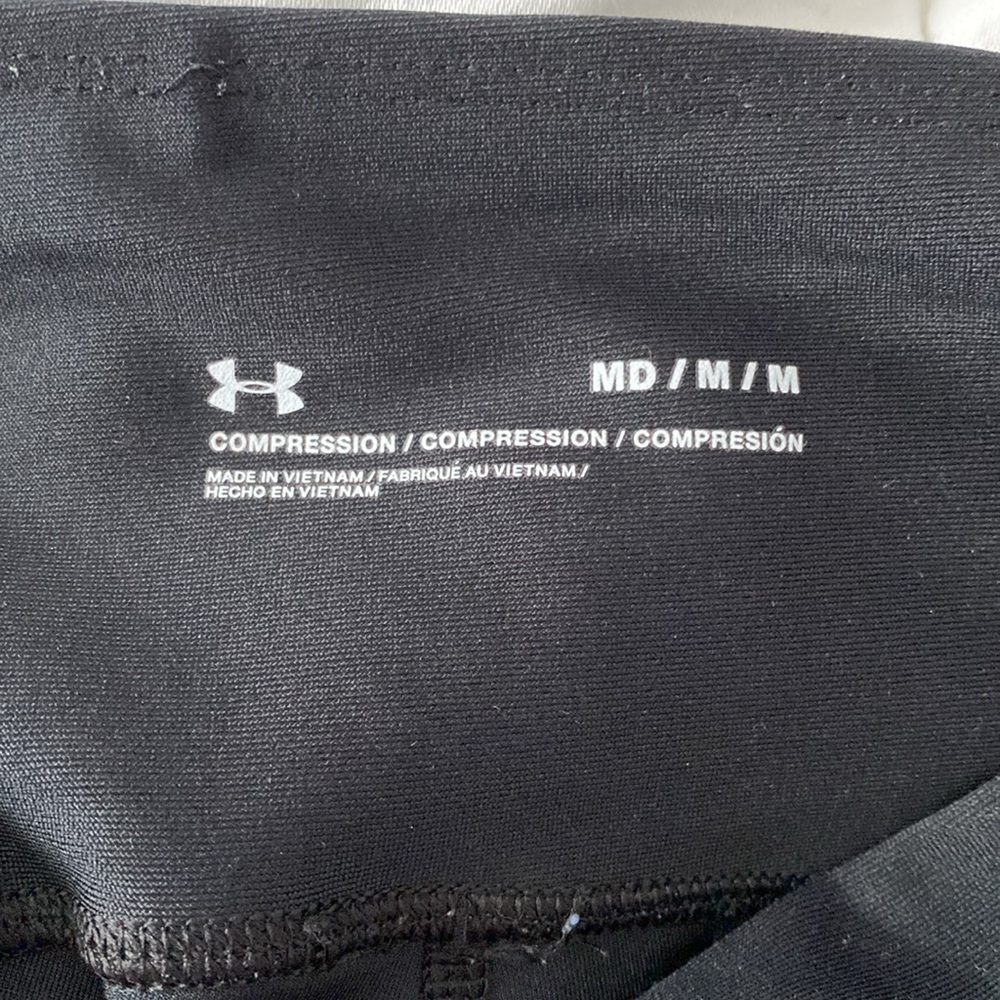 under armour leggings - Picture 3 of 4